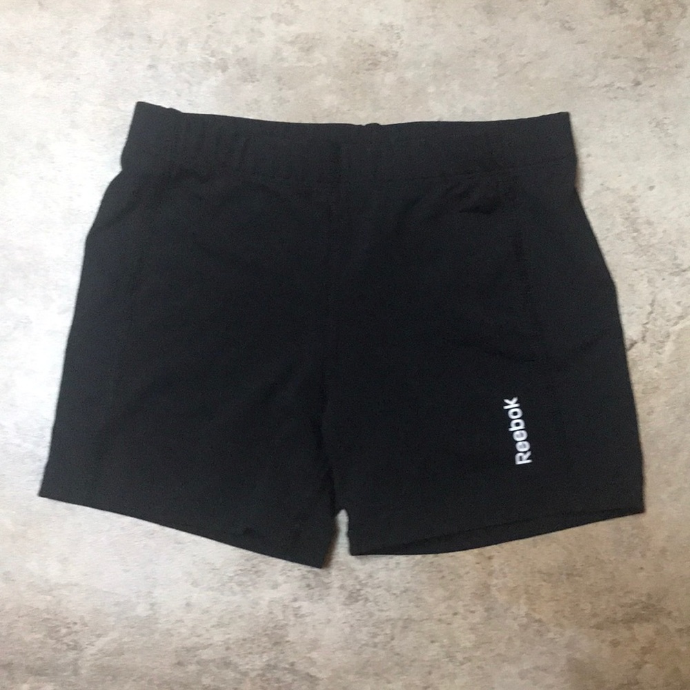 ❤️Reebok Play Dry Spandex Shorts